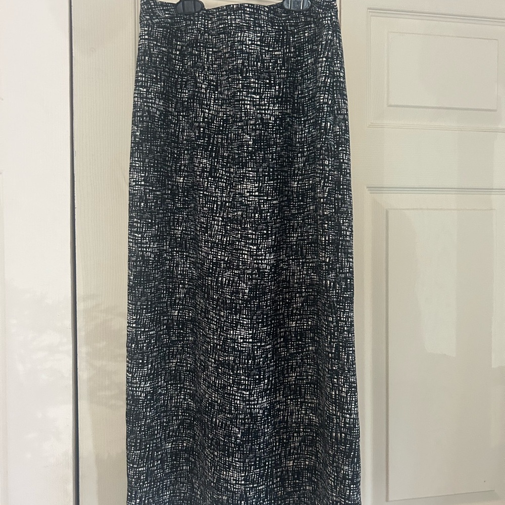 Who What Wear Black and White Pencil Skirt